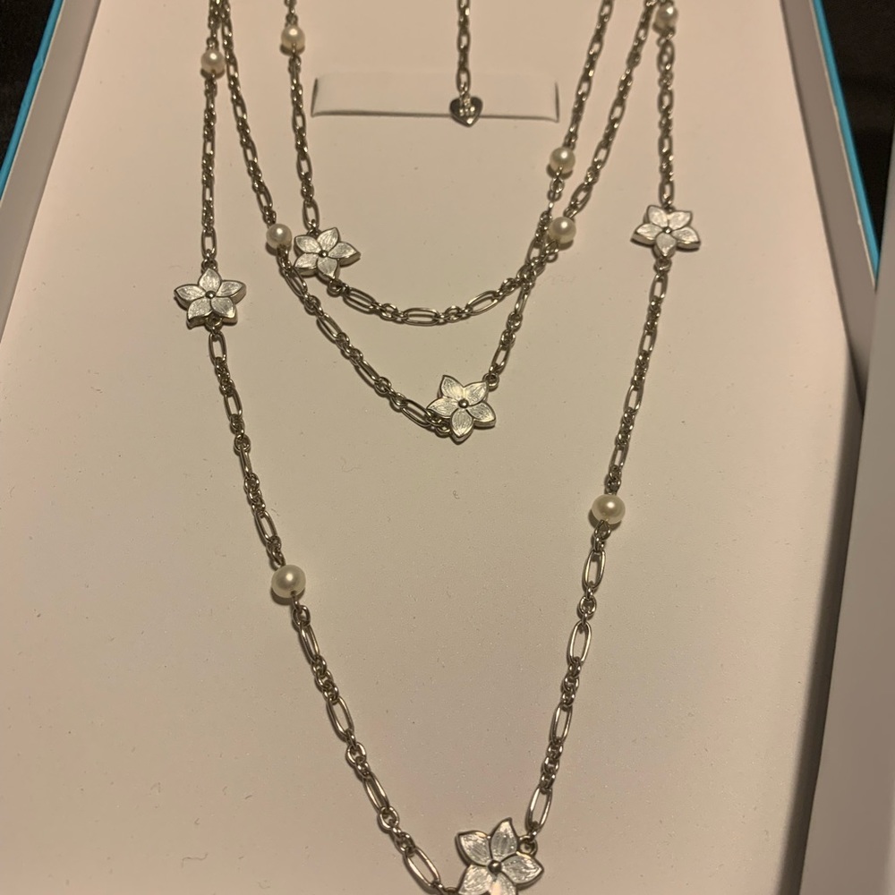 Nicole Barr. Never worn with receipt. 36”. Sterling, pearls and enamel